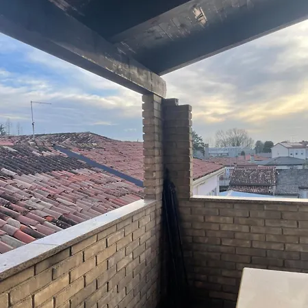 Rooftop Open Space Apartment Stra