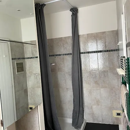 Apartment Rooftop Open Space *